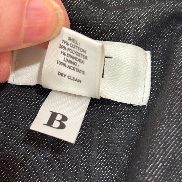 LOFT Dark Gray/Black Cropped Jacket Blazer Double Breasted Pockets Size 10P - Picture 6 of 6